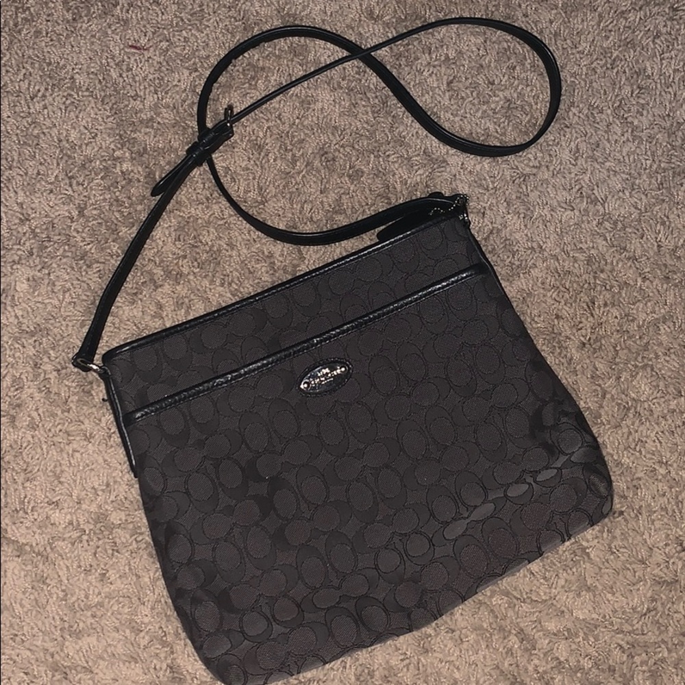 AUTHENTIC Coach Purse